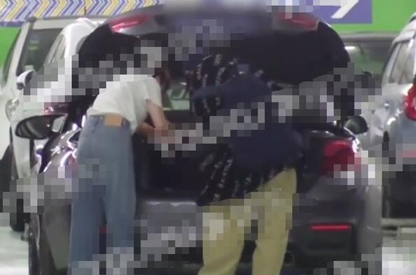 文章新戀情曝光