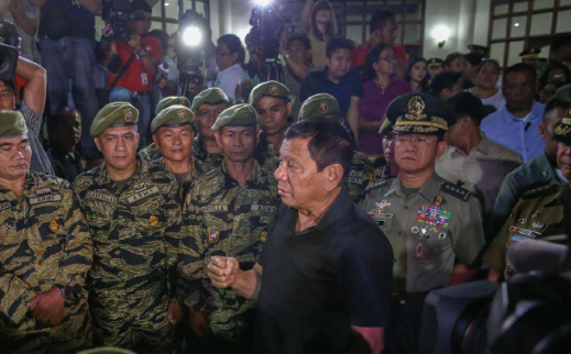 菲律賓違反封鎖令者或被射殺