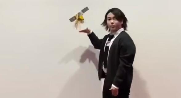 韓國大學(xué)生吃掉天價(jià)香蕉藝術(shù)品