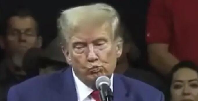 特朗普猛批拜登哽咽失語(yǔ)40秒