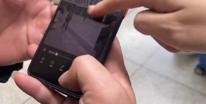 長(zhǎng)沙火車(chē)站當(dāng)事女子發(fā)文回應(yīng)