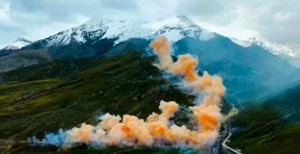 蔡國(guó)強(qiáng)就煙花一事道歉